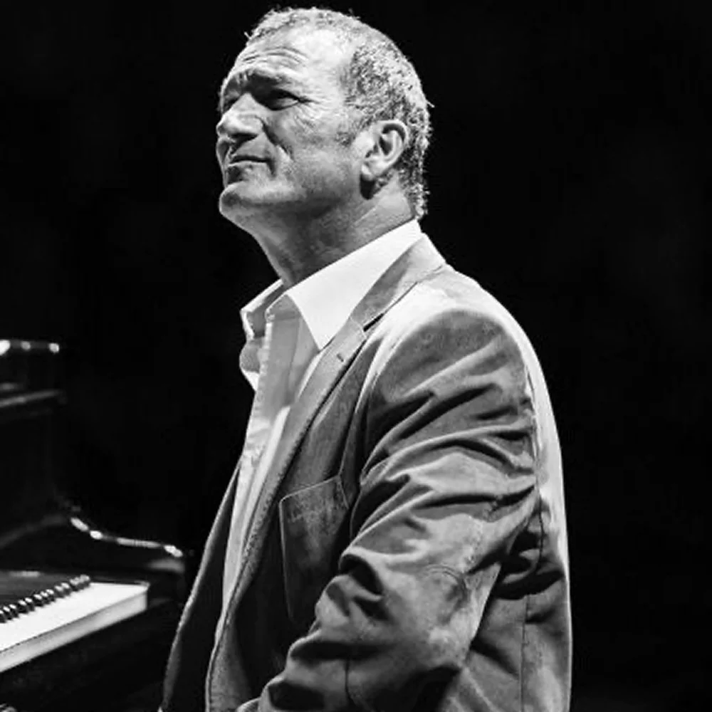 Kerem Görsev – İstanbul Caz Festivali